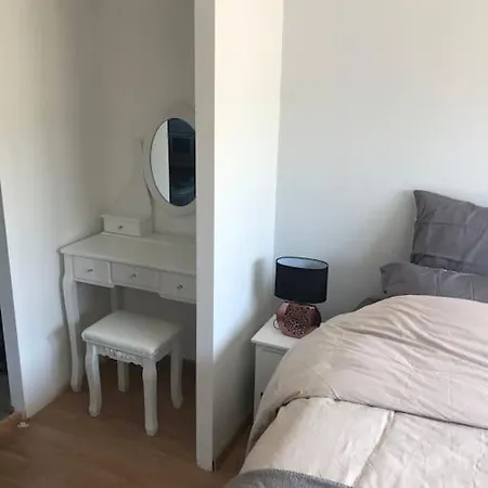 Le Calme Et Le Confort Des Sorbiers Longeville-les-Metz